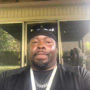 Meet your Posher, Everett